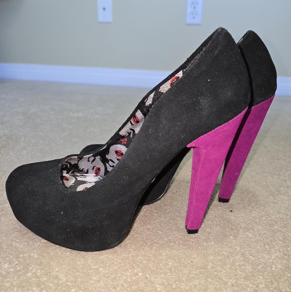 Elegant Black and Pink Suede Women's Heels